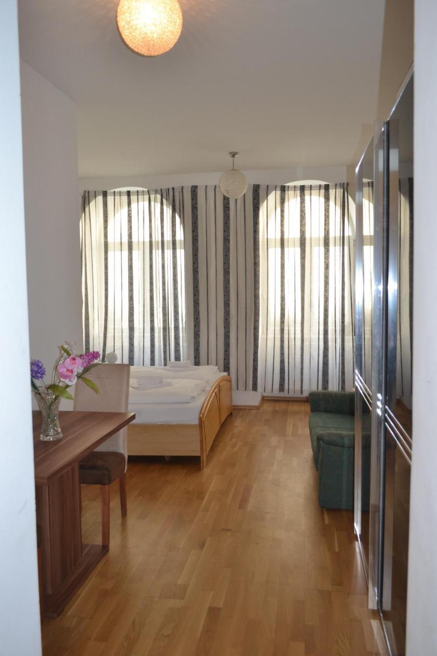 Goldfisch Apartment Taborstrasse Vienna Esterno foto