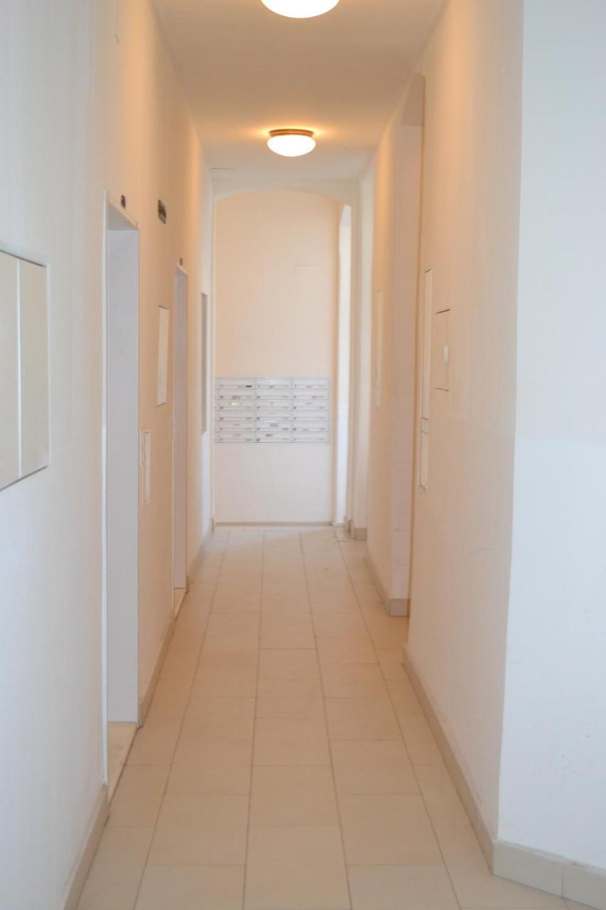 Goldfisch Apartment Taborstrasse Vienna Esterno foto
